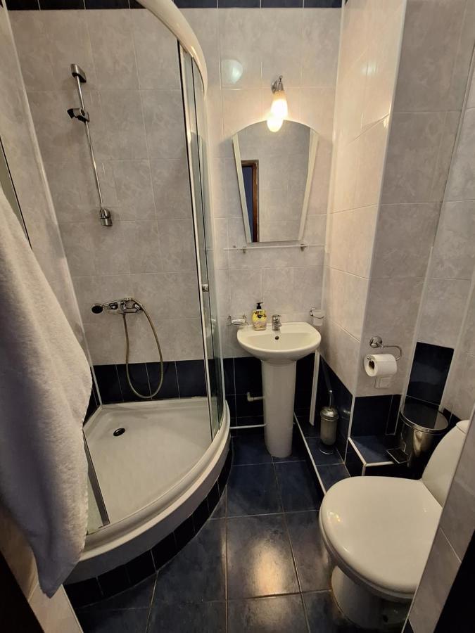 Hotel Барселона Mizikevycha Exterior foto