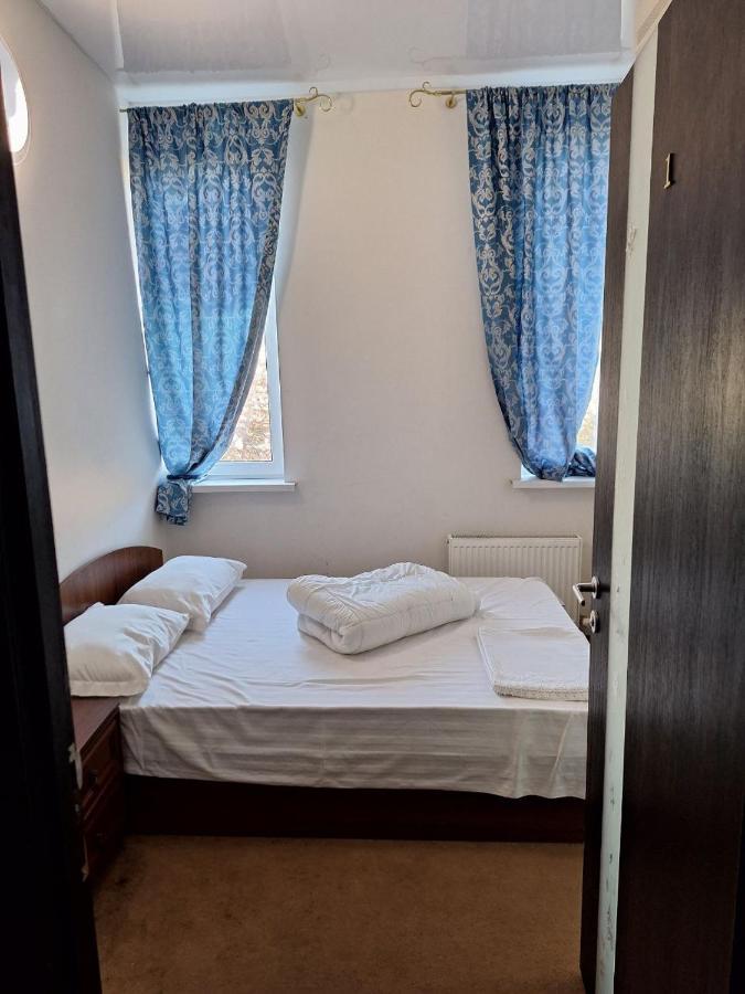 Hotel Барселона Mizikevycha Exterior foto