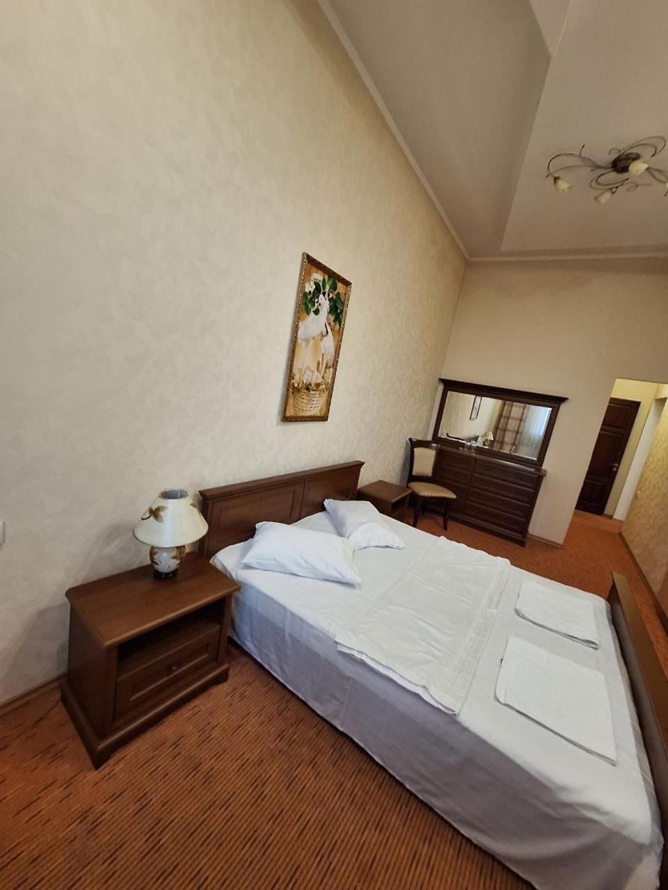 Hotel Барселона Mizikevycha Exterior foto